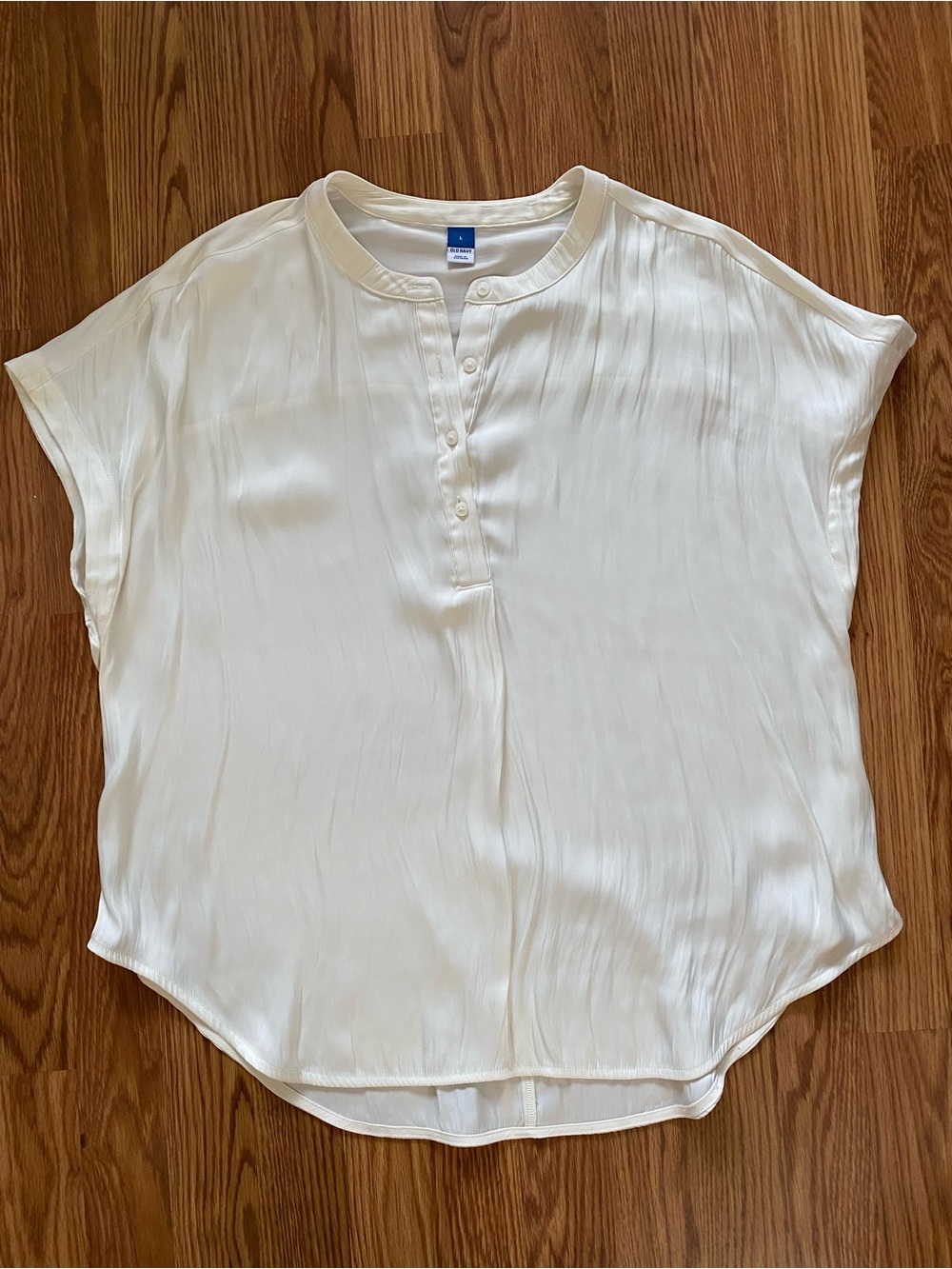 Old Navy Ivory Short-Sleeve Henley Blouse